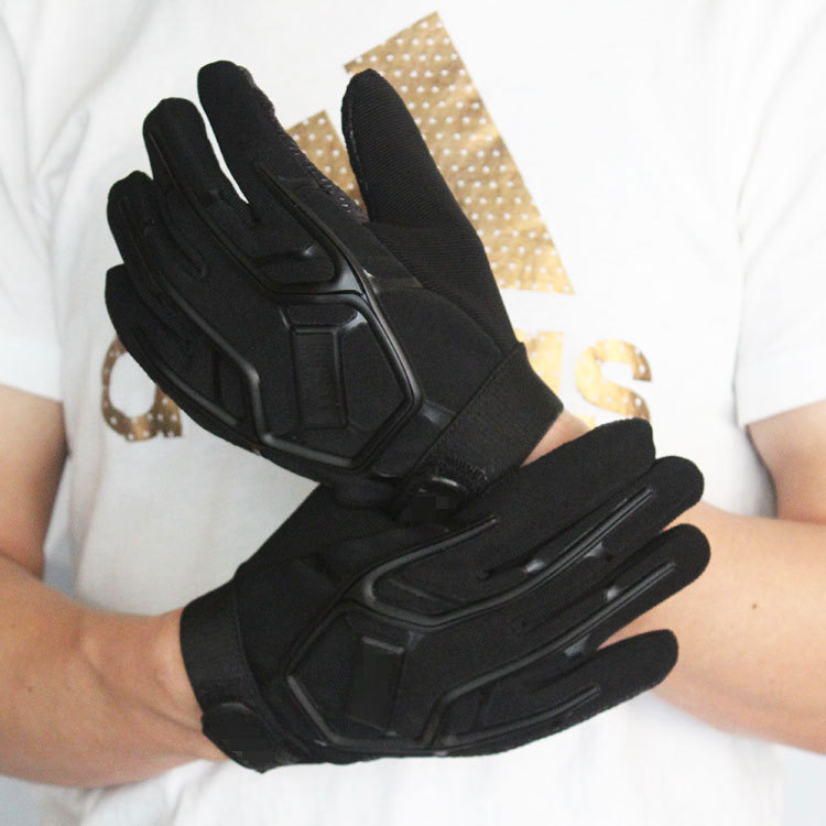 Tactical gloves